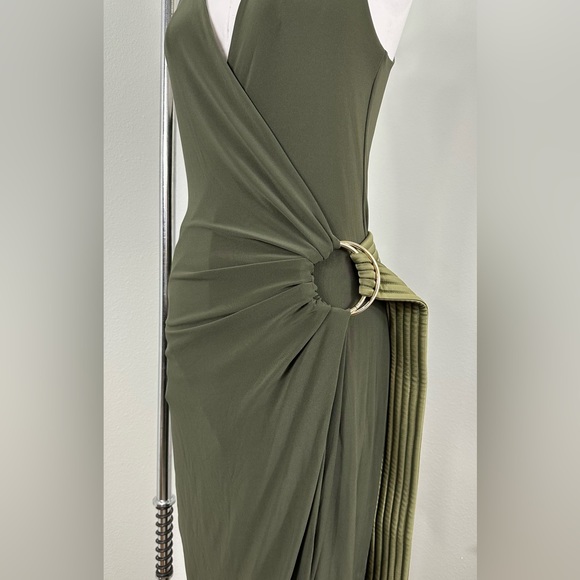 Zhivago The Wick Gown in Olive - Picture 6 of 6